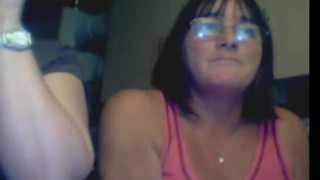 Flashing breasts Cam Free Amateur Porn movie
